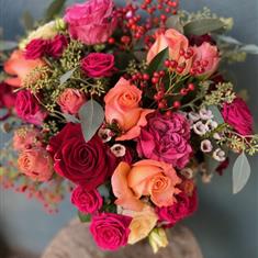 Walter Smith Collection - Gorgeous Autumnal Rose Bouquet
