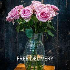 WS Letterbox Flowers - The 12 Pink Roses