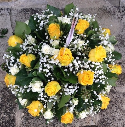 Funerary Yellow Roses Funeral Flowers Worthing | Walter Smith Florists 01273 452487